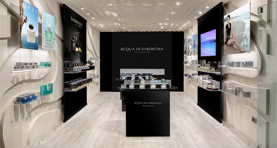 Innenansicht einer Acqua di Sardegna Markenboutique